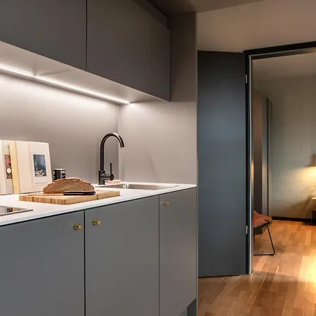 Ipartment Berlin Airport 4* Schoenefeld