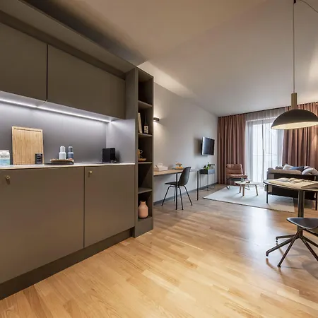 Ipartment Berlin Airport By Western Отель 4*